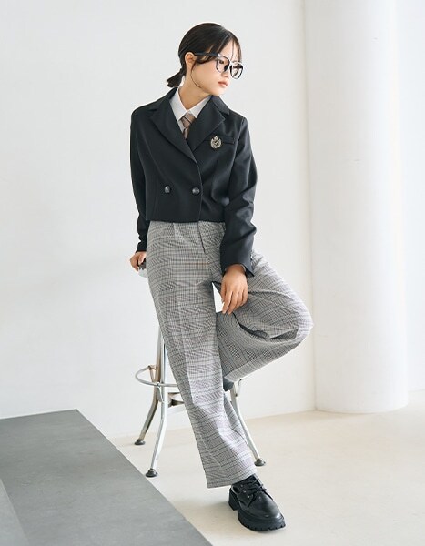 Lovetoxic 2026 卒服