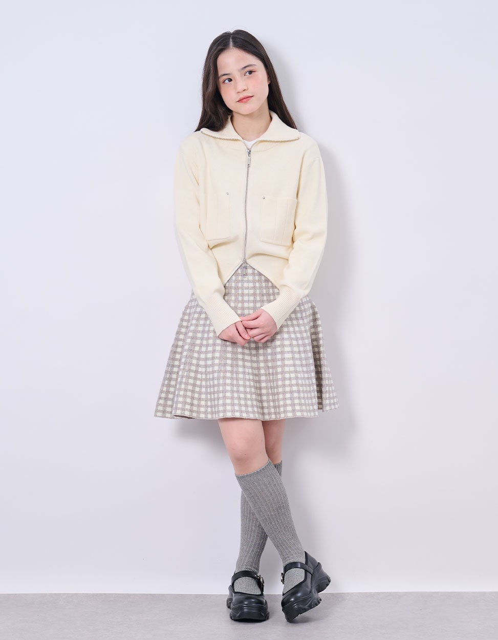 pom ponette AMI 2025 WINTER COLLECTION