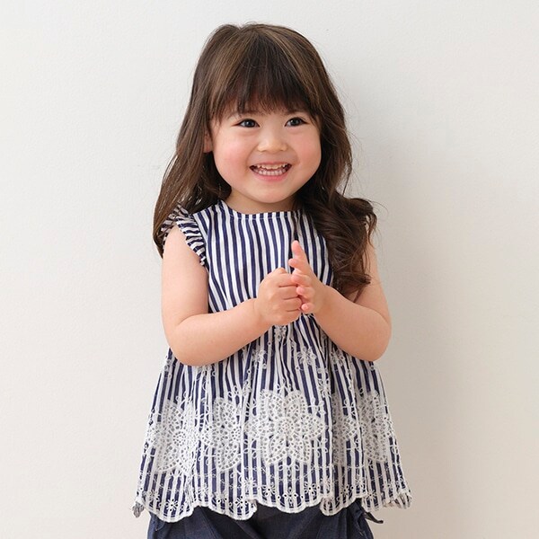 裾エンブロイダリーレースチュニック