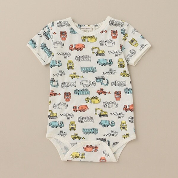 接触冷感働くクルマボディスーツ