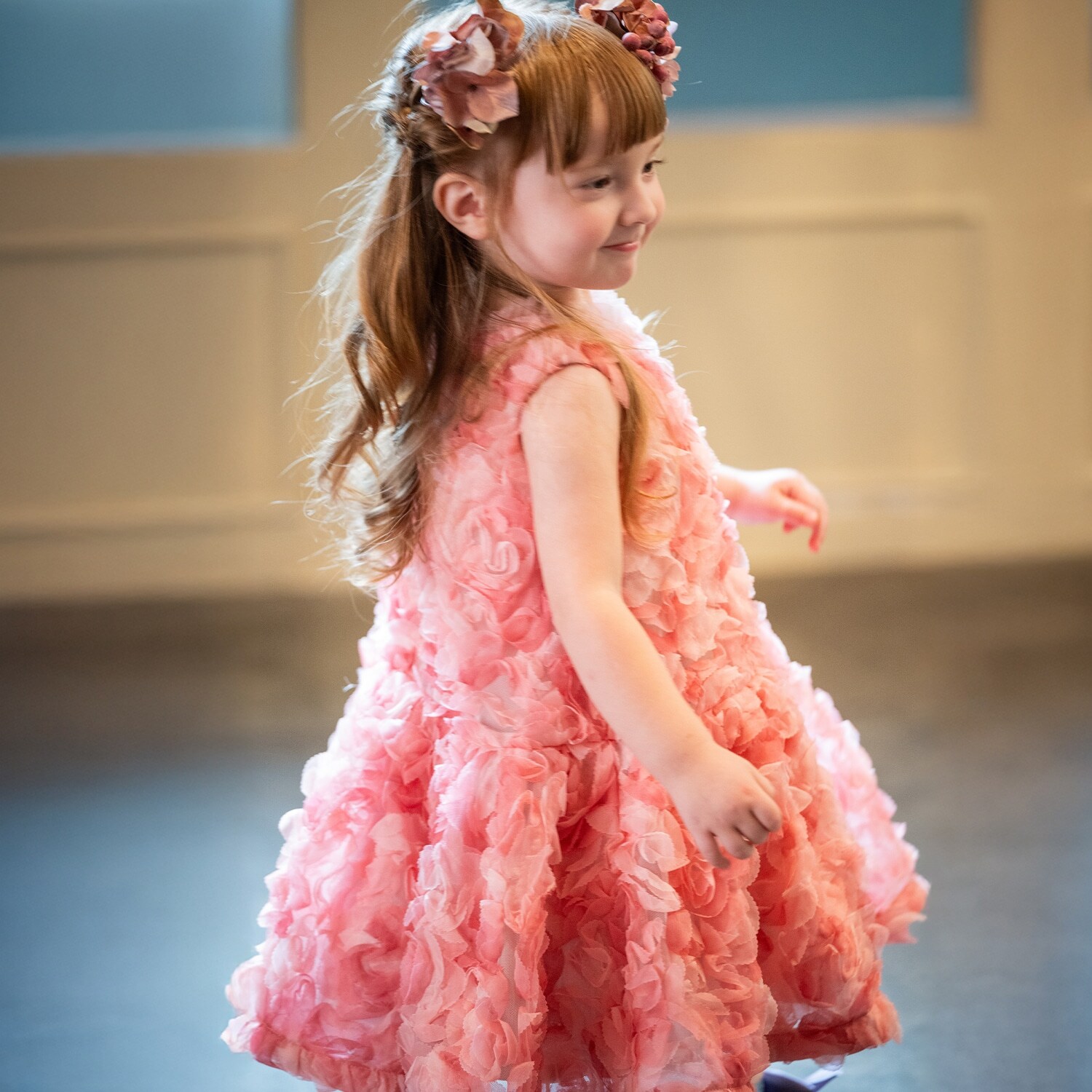 フラワーテープフリルドレス