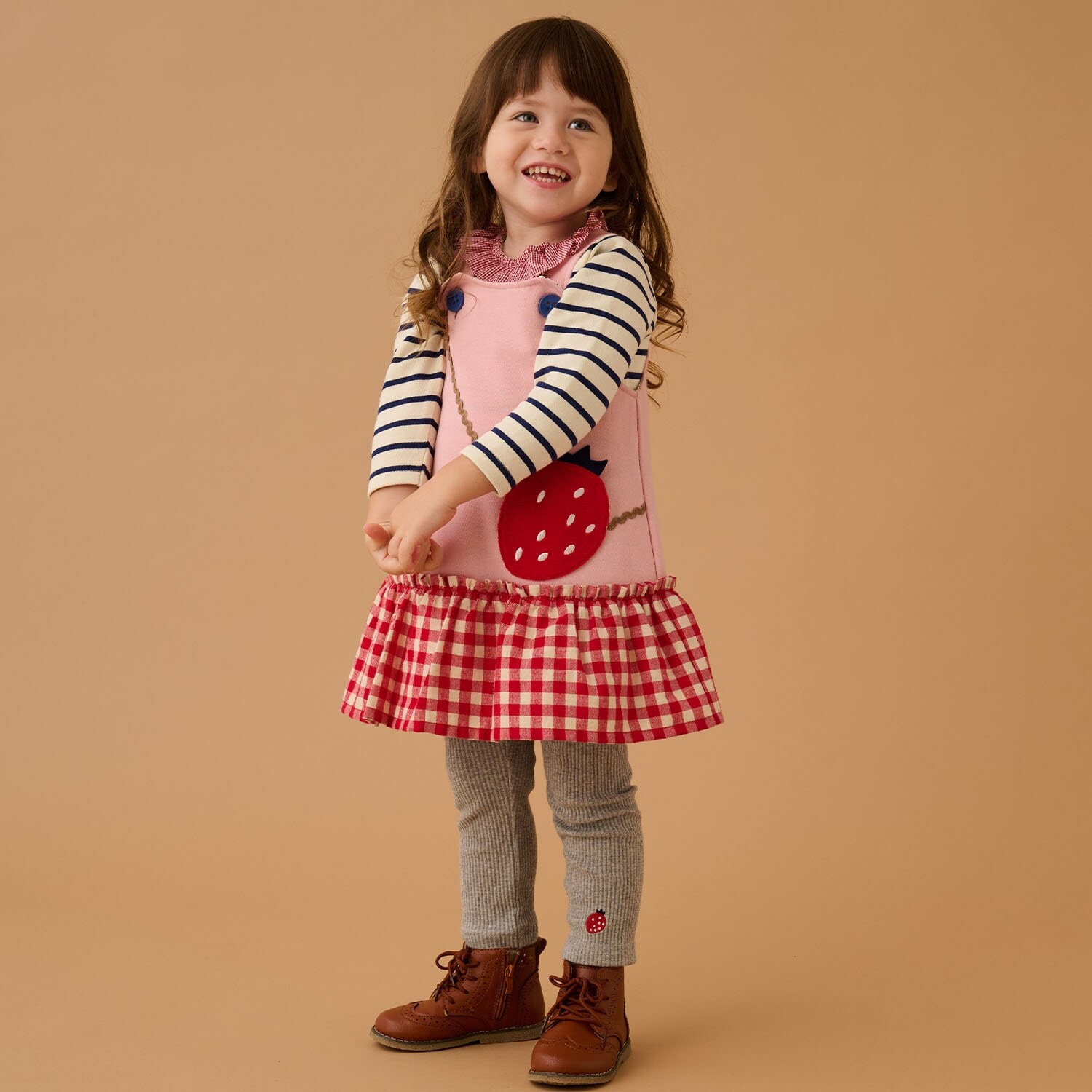 イチゴジャンパースカート