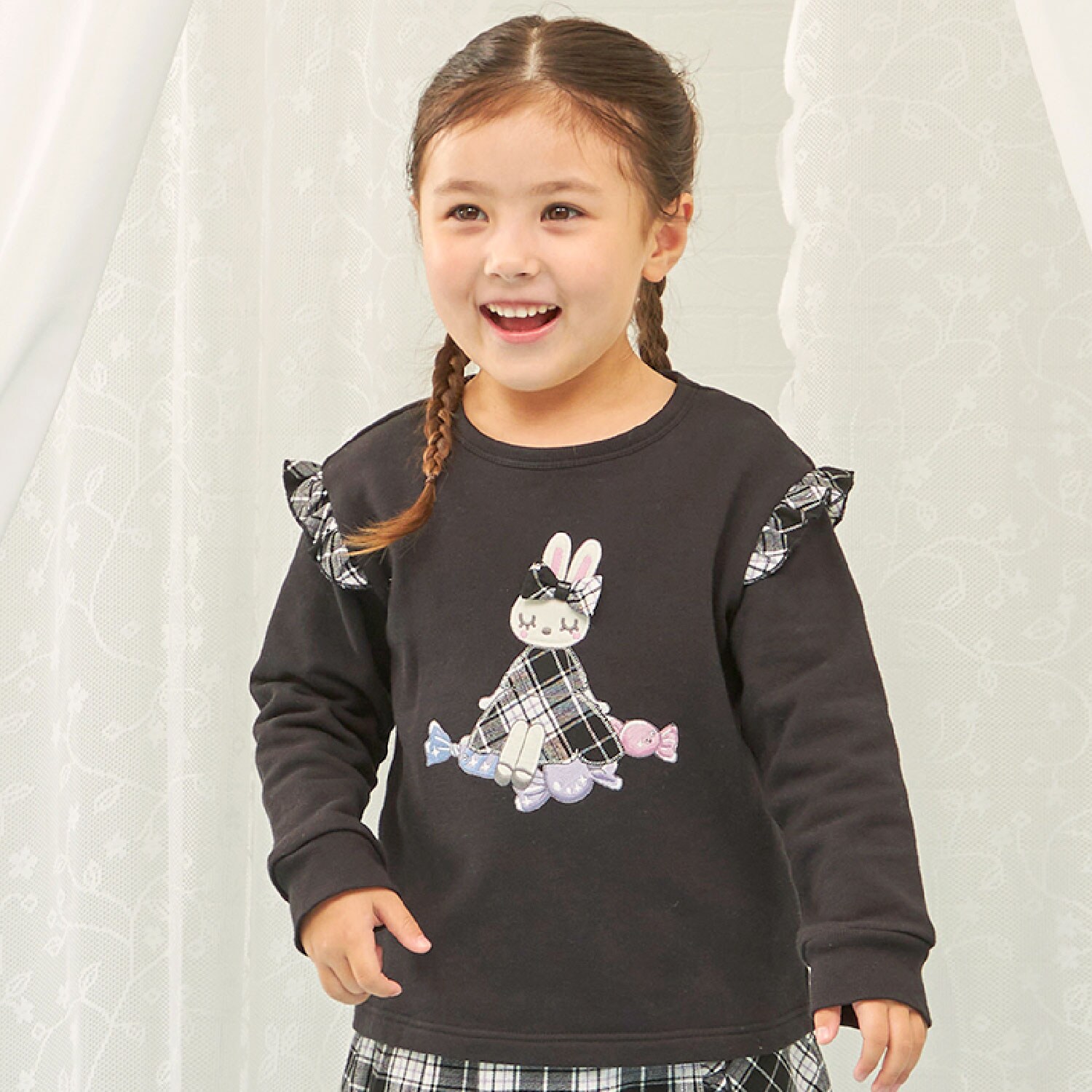 mimiちゃんアップリケ 肩フリル裏毛トレーナー