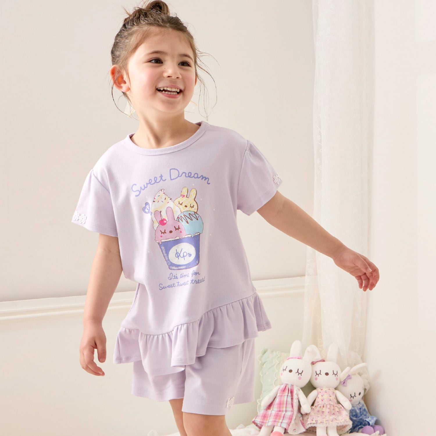【ワンマイルOKラクカワセットアップ】フリルTシャツ・ショーツ