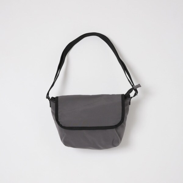 【ゲーム機すっぽり】メッセンジャーバッグ