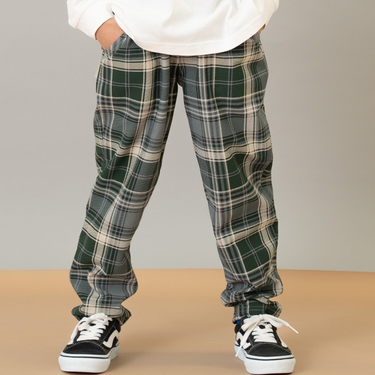 カットツイルテーパード柄パンツ