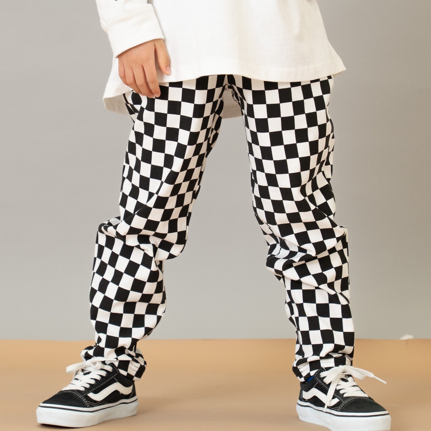 カットツイルテーパード柄パンツ