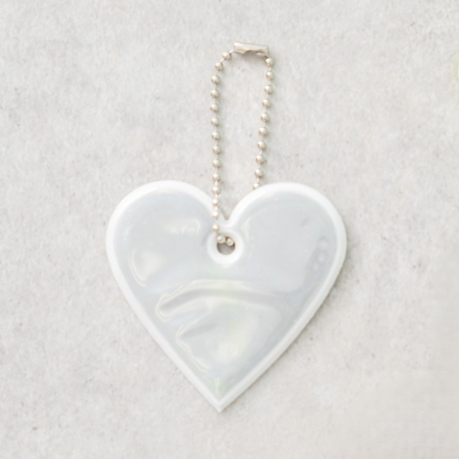 ピカッとあんしんハートリフレクターチャーム