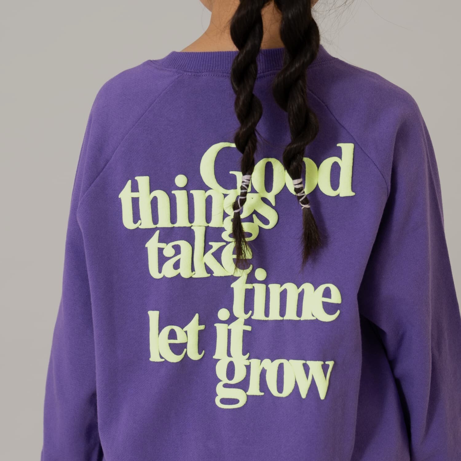 蛍光ロゴラグランスウェット/トレーナー