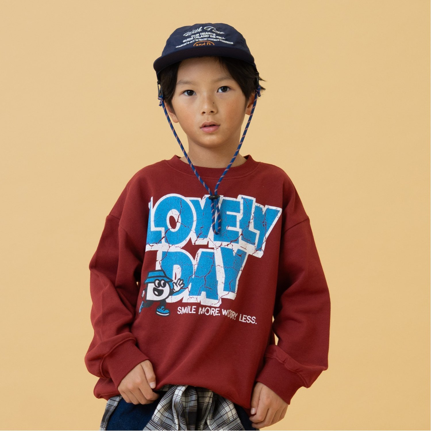 紐付きししゅうカラーキャップ