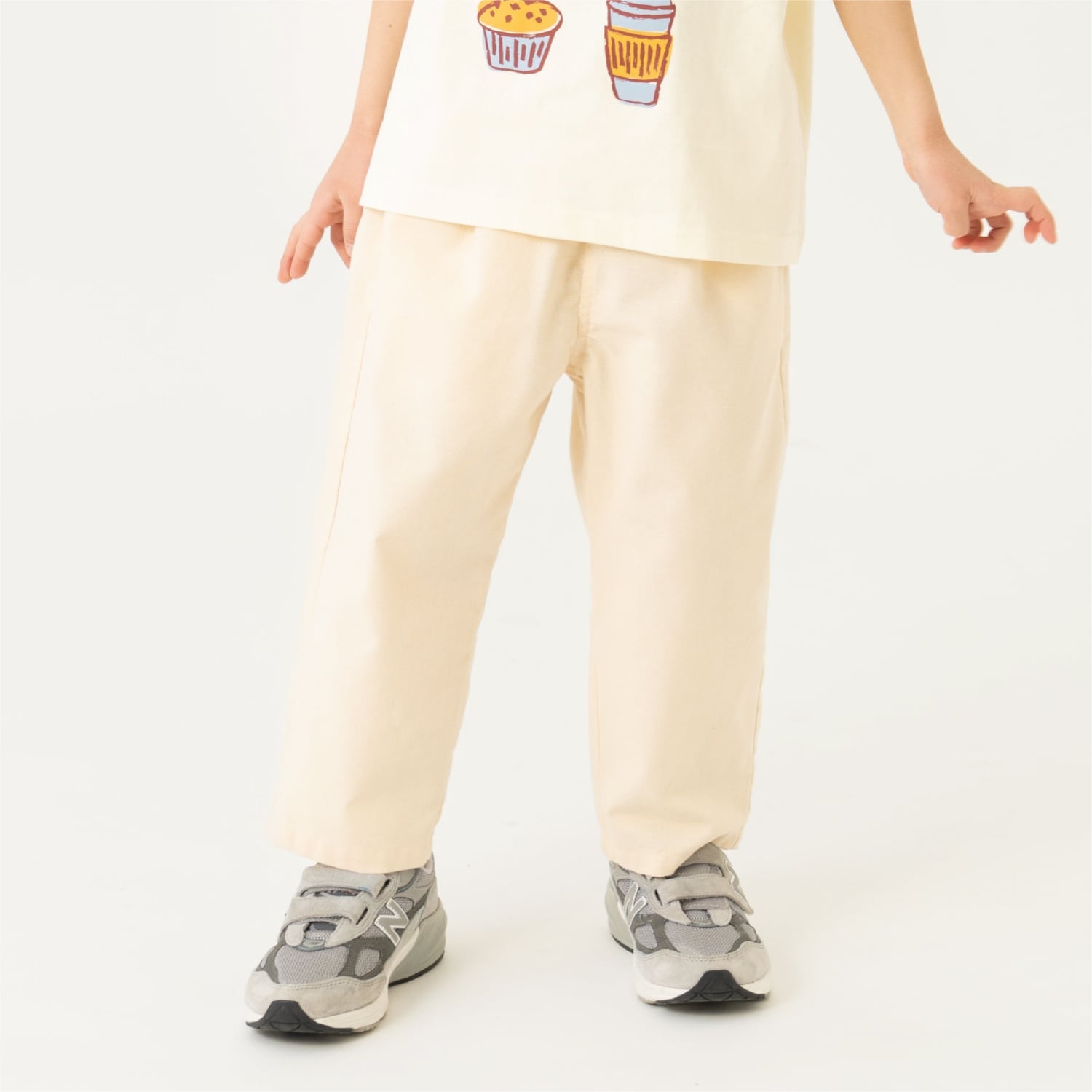 タック入り８分丈クロップドパンツ