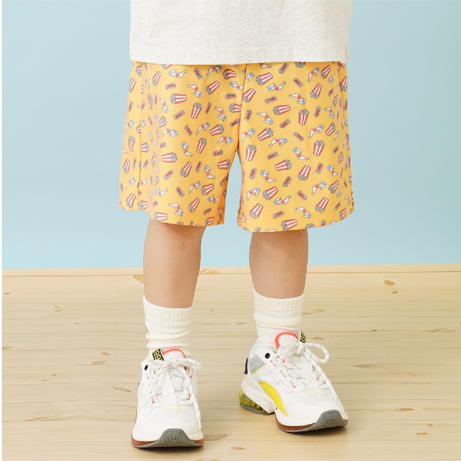 のびっとカットツイル柄ショートパンツ