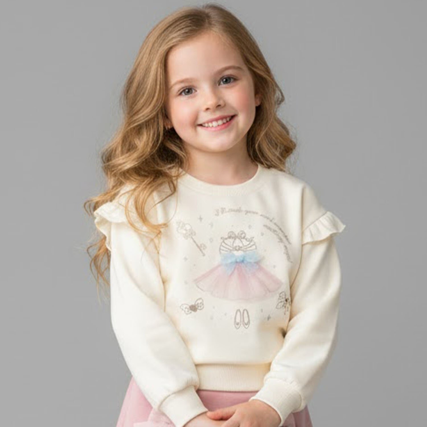 チュールドレスモチーフトレーナー