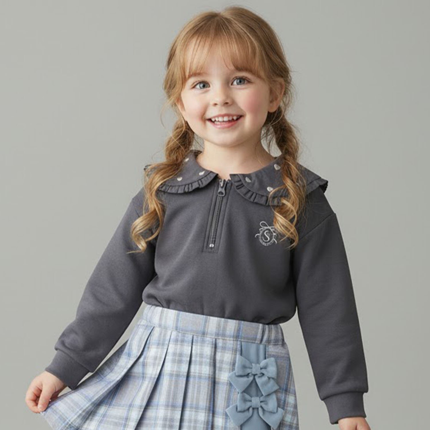 セーラー衿ハーフZIP