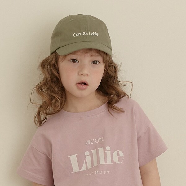 バックリボンロゴ刺しゅうキャップ