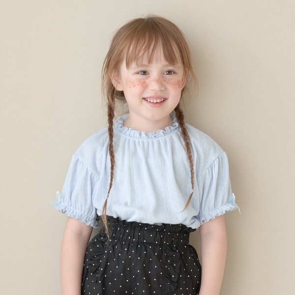 衿フリルギャザーパフスリーブリボントップス