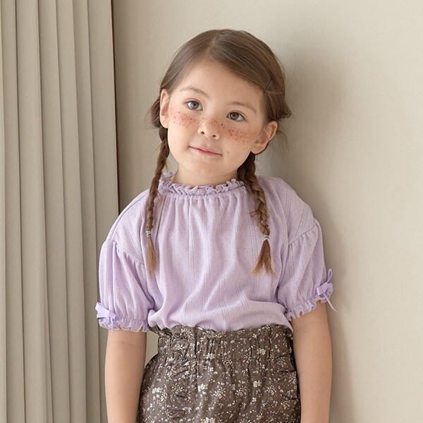 衿フリルギャザーパフスリーブリボントップス