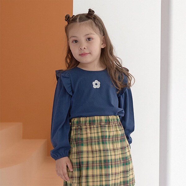 【型崩れしないやわらかコットン】ラメプリントデザイントップス