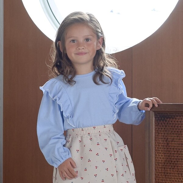 【型崩れしないやわらかコットン】前後どっちでもOK!フリル長袖Tシャツ