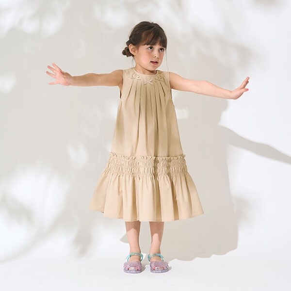 シャーリングティアードワンピース