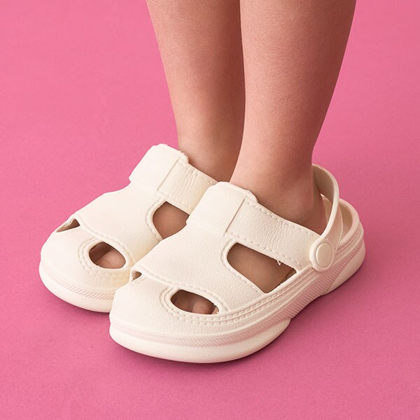 【フロントカバーで安心】EVAサンダル