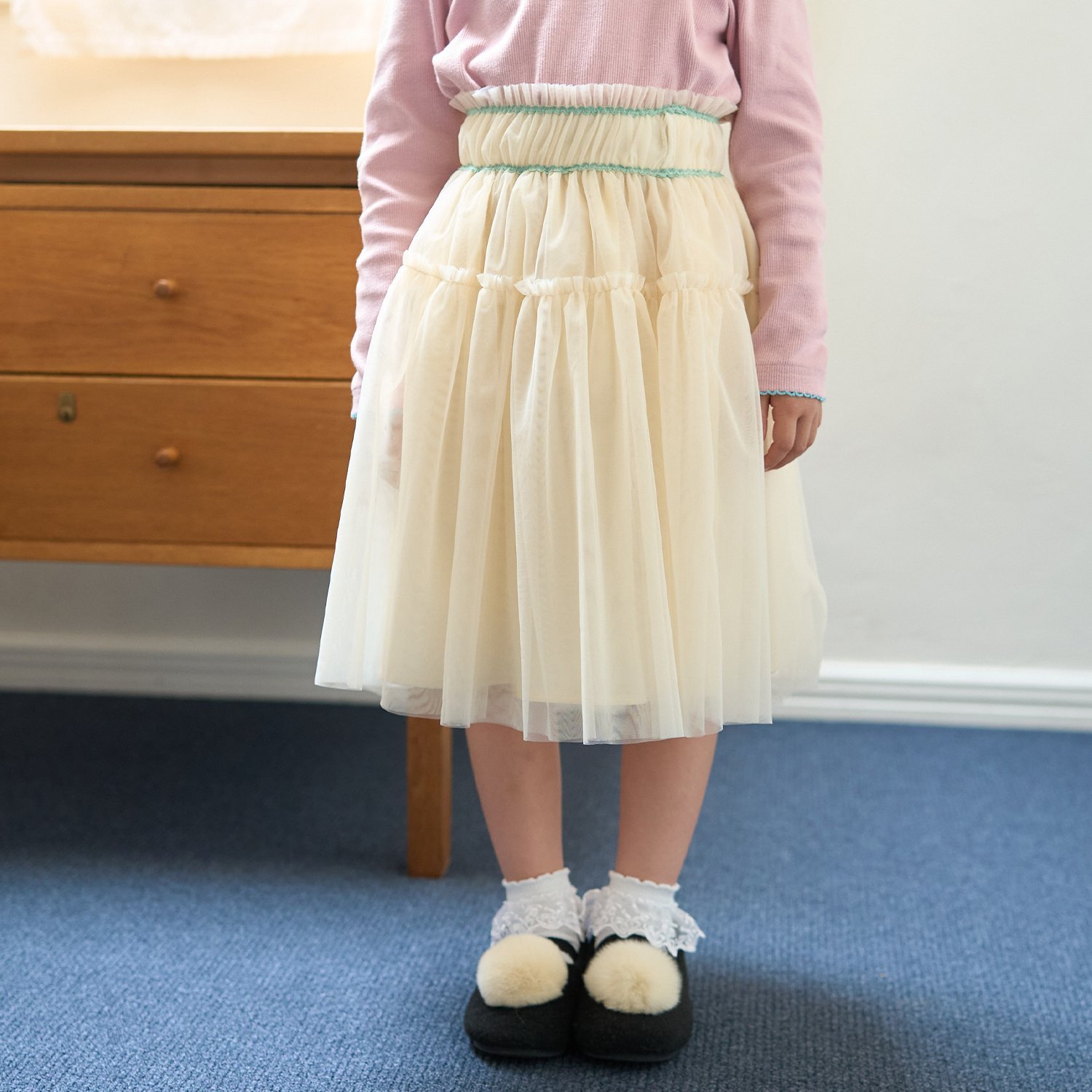 ギャザーたっぷりチュールスカート