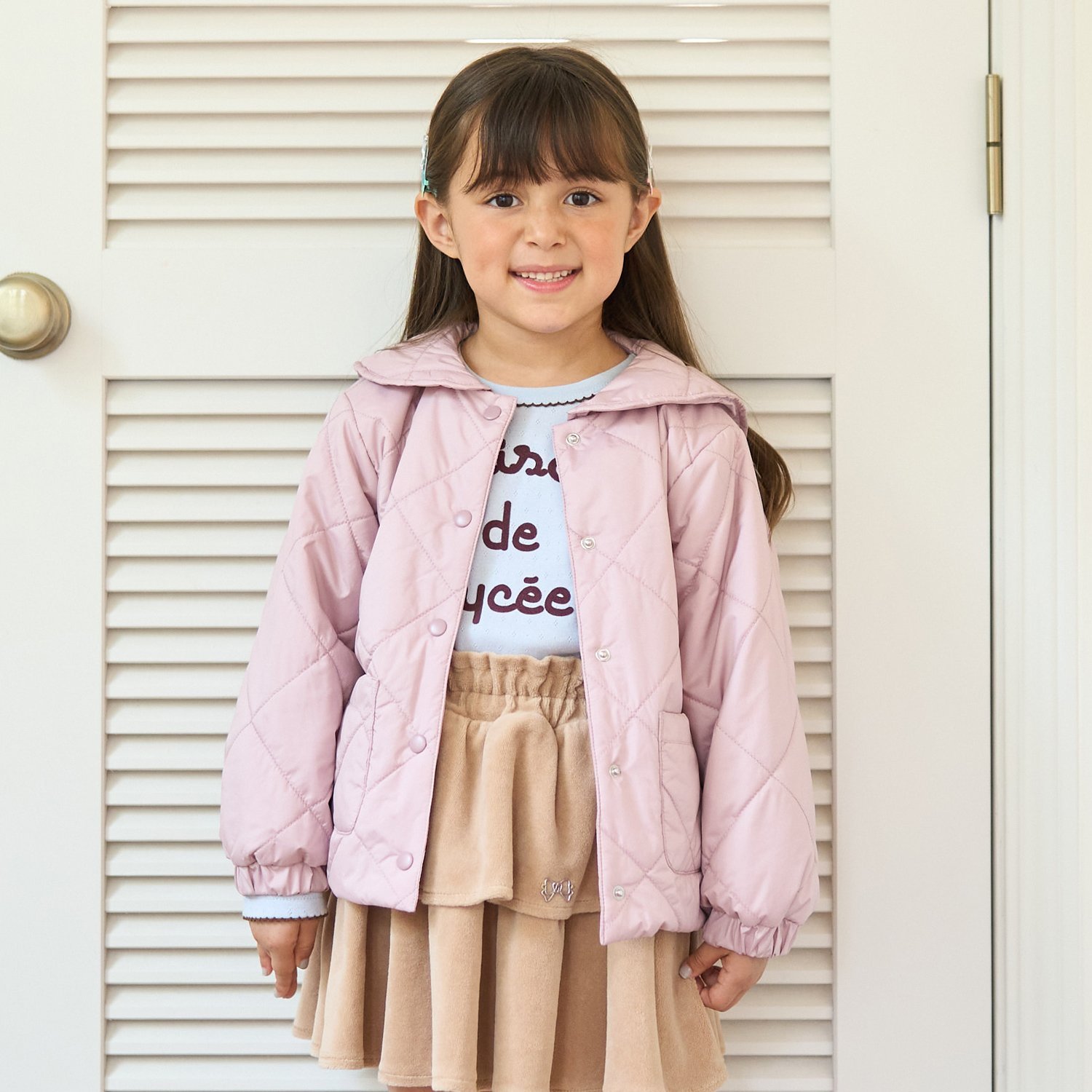 取外しできるセーラーカラー付きキルティングブルゾン