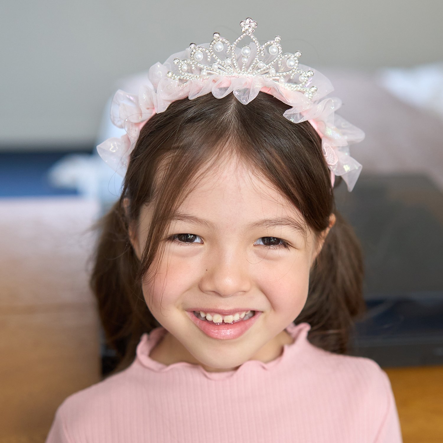 ティアラ付きカチューシャ