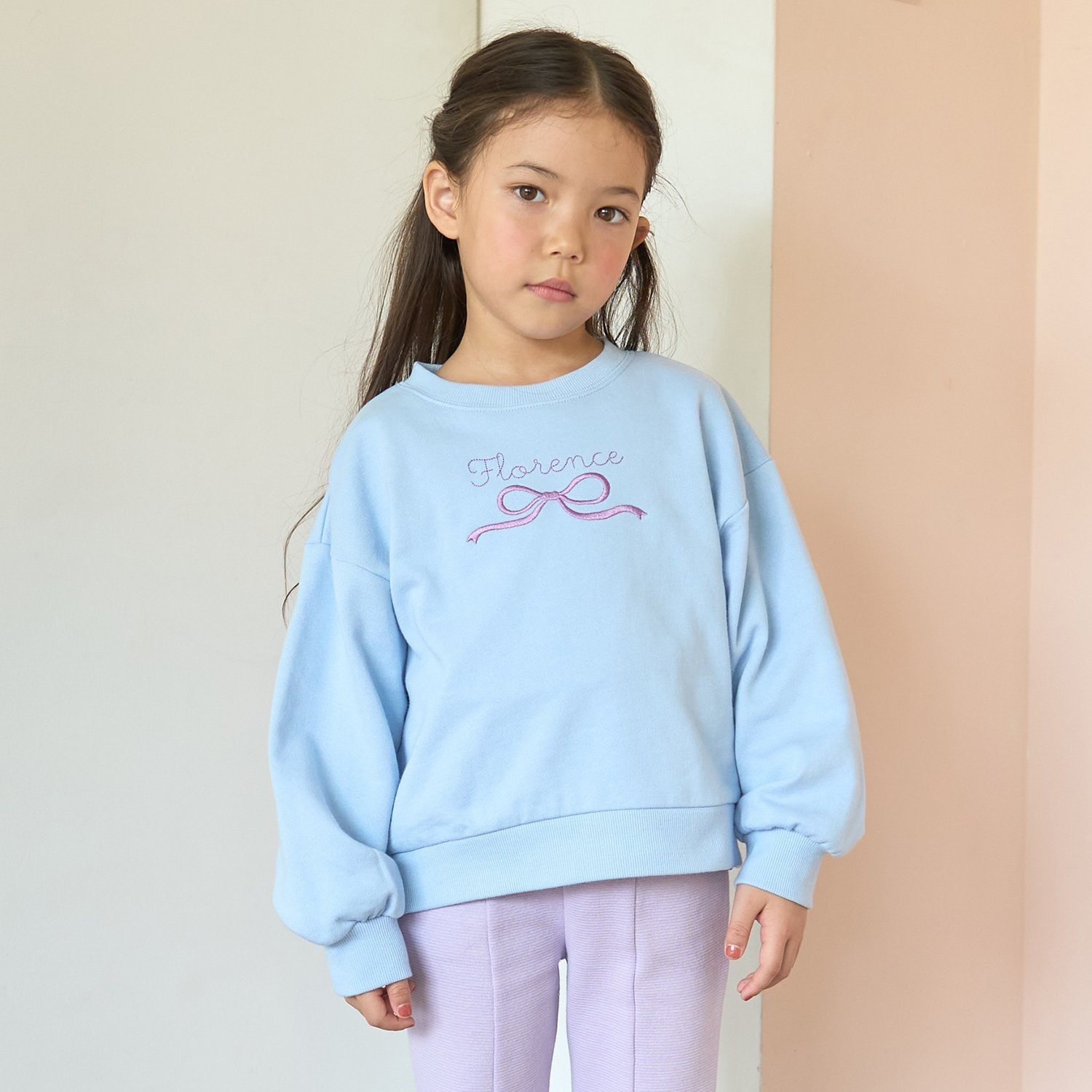 【毛玉バイバイ裏毛】リボン刺しゅうスウェット