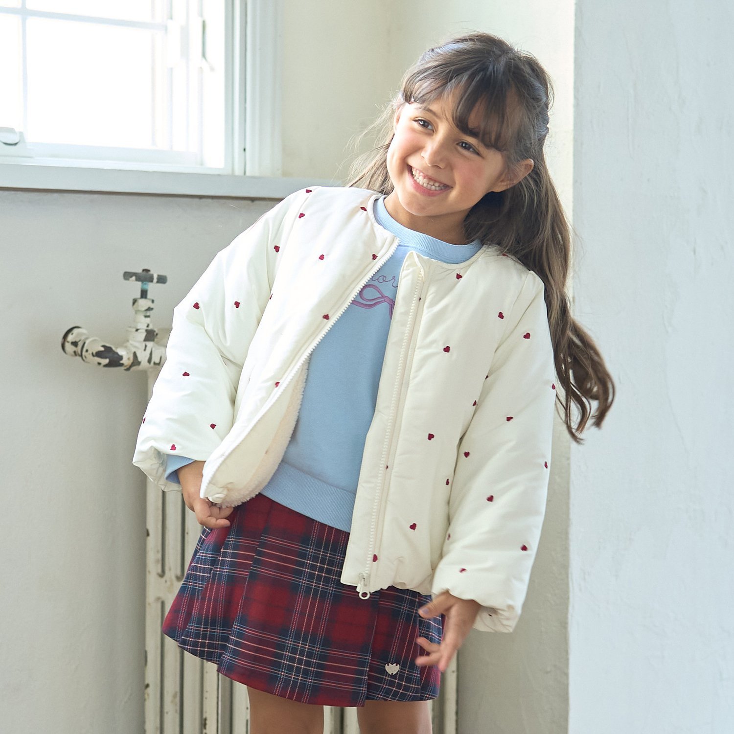 アソート総刺しゅうノーカラーブルゾン