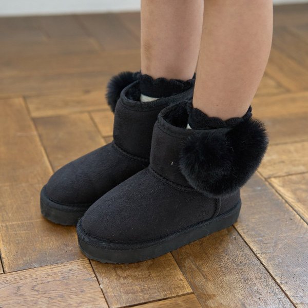 ハート付きムートンブーツ