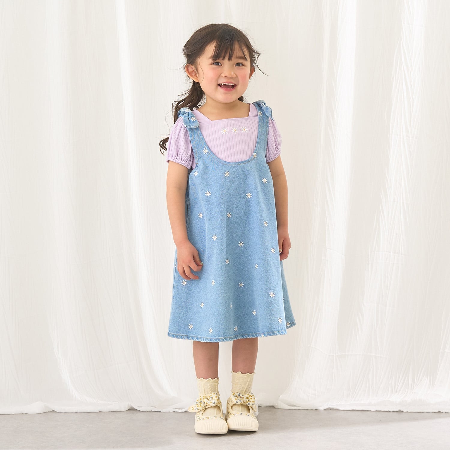 【ともデニ】アソート刺しゅう総柄フレアワンピース