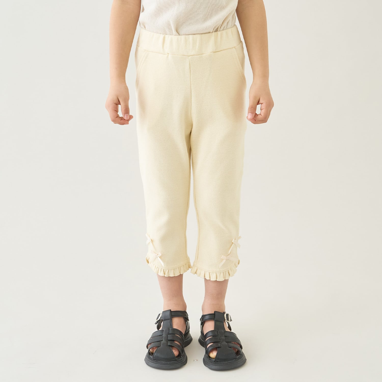 【ともパン】【防汚・UV・接触冷感】裾ラウンドフリル７分丈カプリパンツ