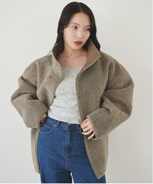 リバーシブルボアブルゾン