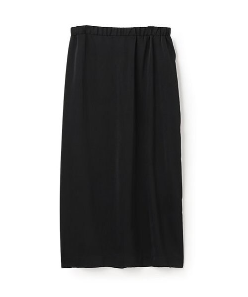 サテンタイトスカート