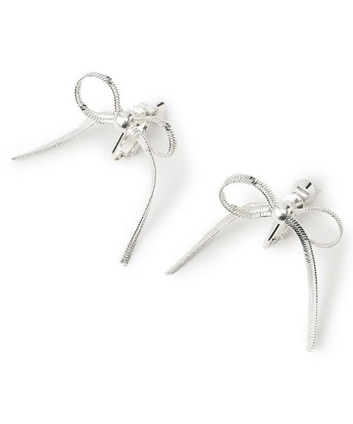 シルバーリボンイヤリング【韓国ファッション】