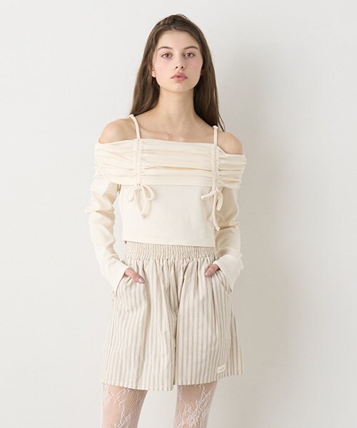 オフショルシャーリングトップス【韓国ファッション】