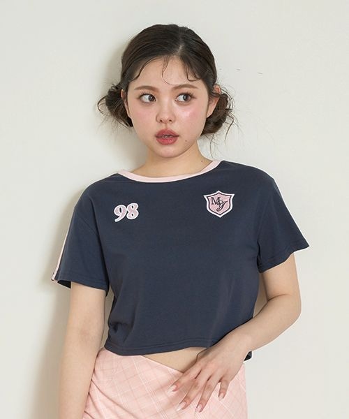 ラインコンパクト半袖Tシャツ【韓国ファッション】