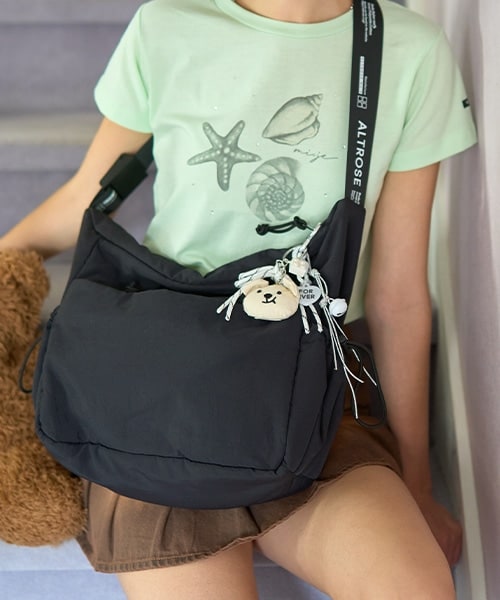 テープロゴショルダー【韓国ファッション】