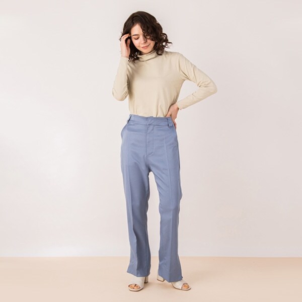 センタープレスカラーパンツ