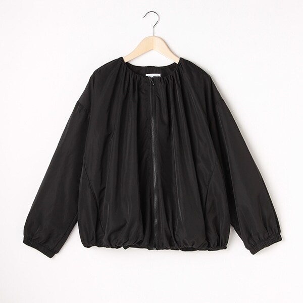 バルーンブルゾン