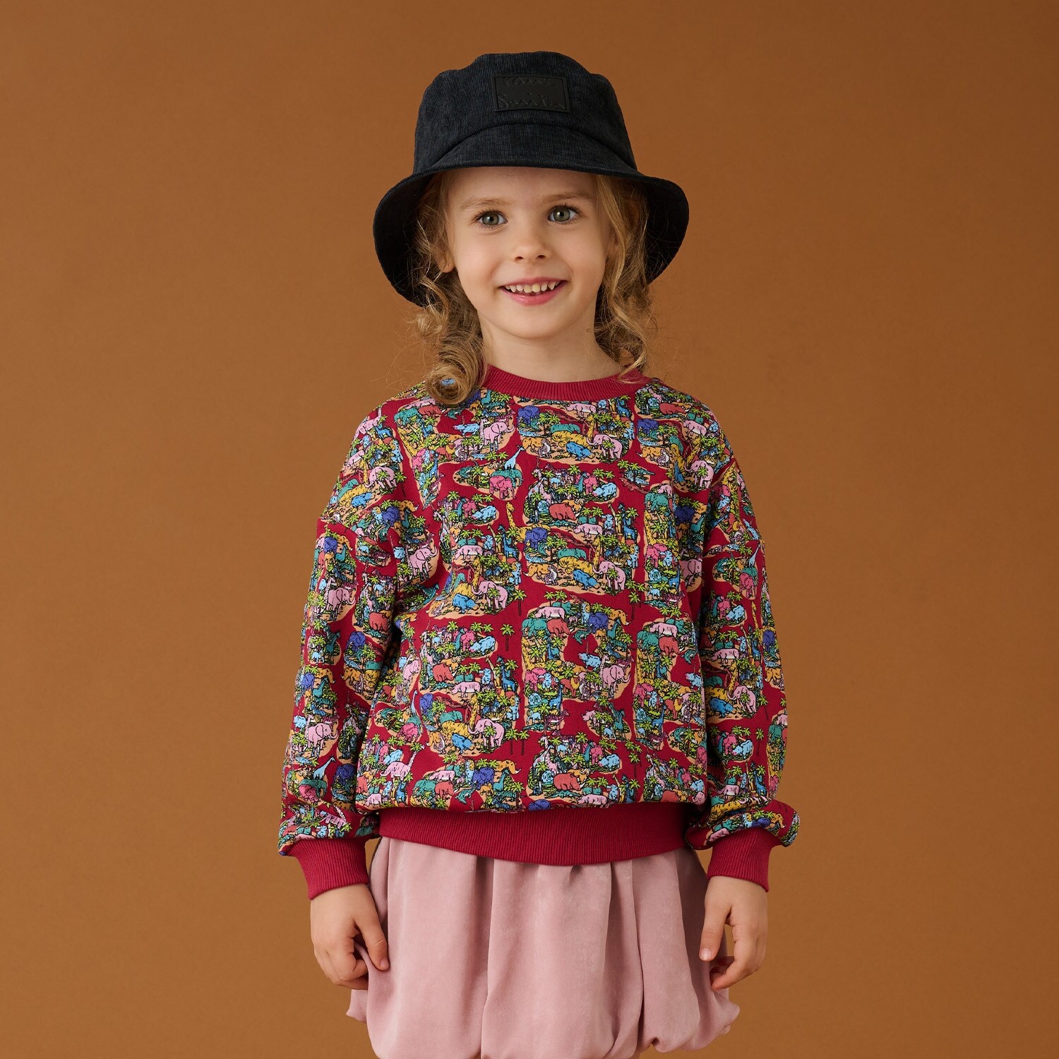 アニマル島裏毛ルーズプルオーバー