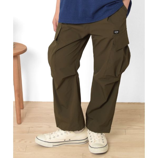 [ストレート]ナイロンリップストップ・8.5分丈カーゴパンツ