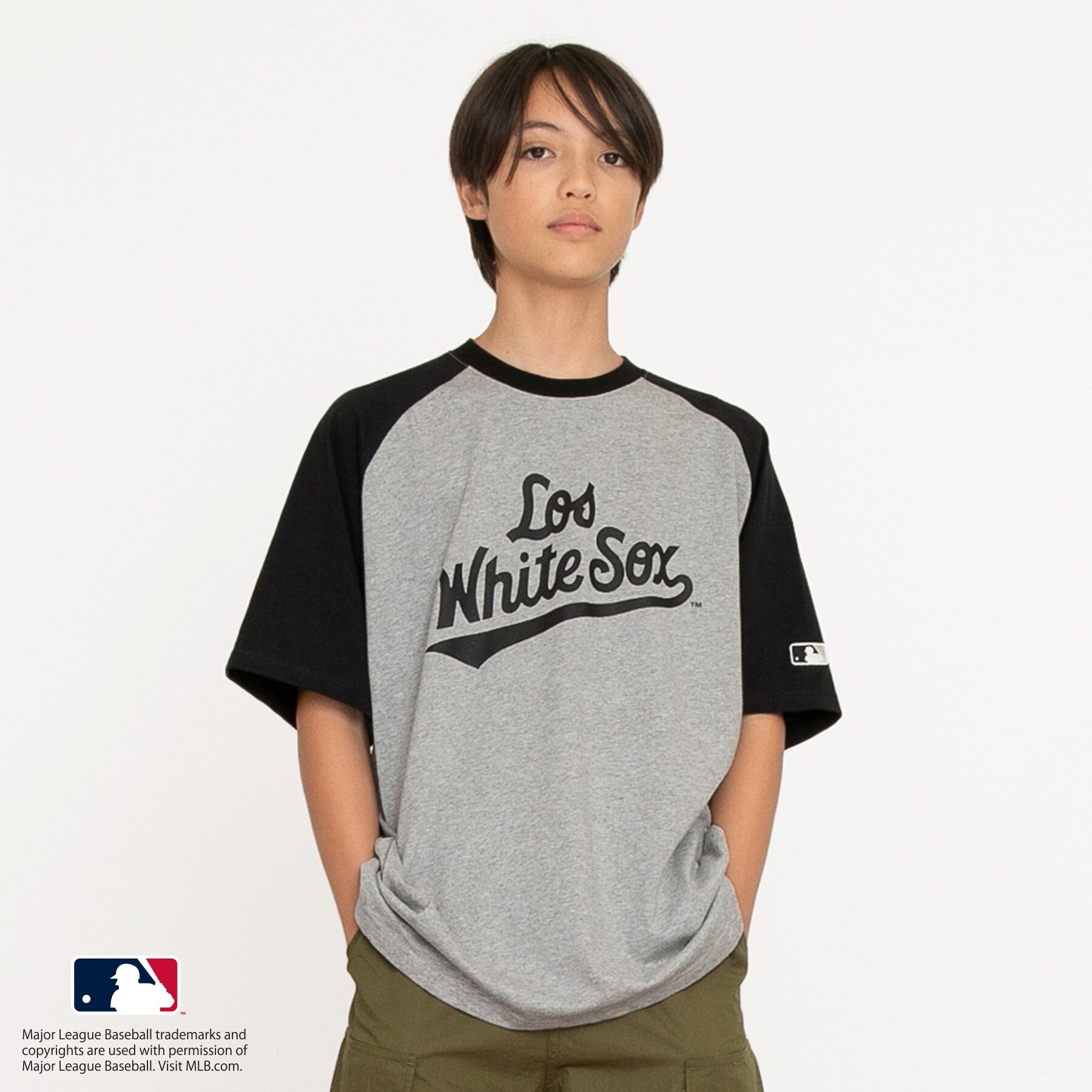 【大人向けサイズあり】【MLB】チームロゴプリントラグランスリーブ半袖Tシャツ