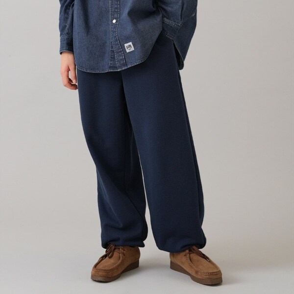 【大人向けサイズあり】裏毛・ワンポイント刺繍ロゴパンツ