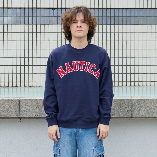 【大人向けサイズあり】【NAUTICA】フロントロゴアップリケトレーナー