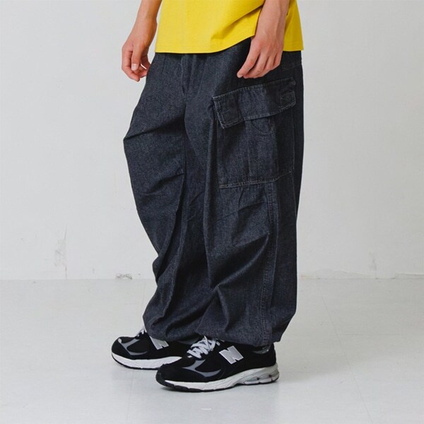 【大人向けサイズあり】ライトデニム・ワイドカーゴパンツ