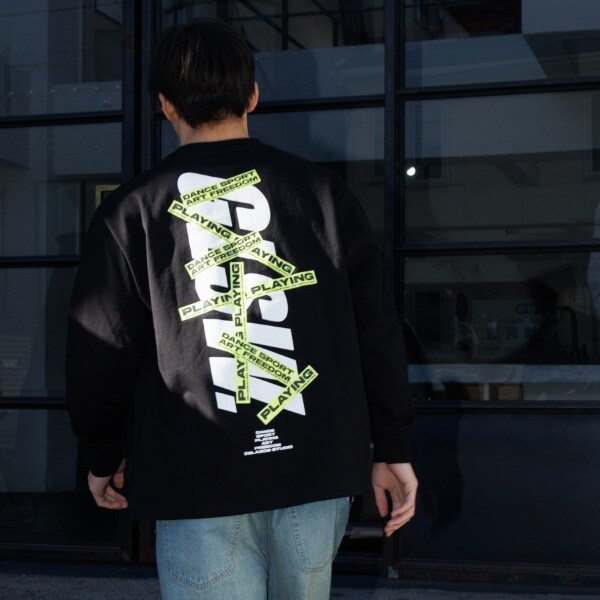 【大人向けサイズあり】【GLSW.】ロゴリフレクタープリント長袖Tシャツ