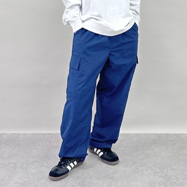 ナイロン起毛裏地つきカーゴパンツ