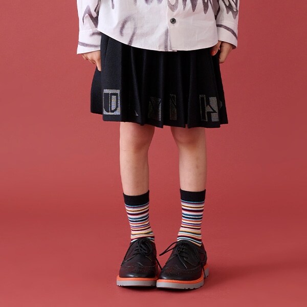 裾ロゴジャガードニットプリーツスカート